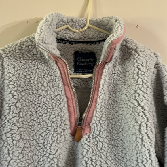 Simply Southern Gray Quarter Zip Sherpa Pullover. Size Large - Picture 2 of 6